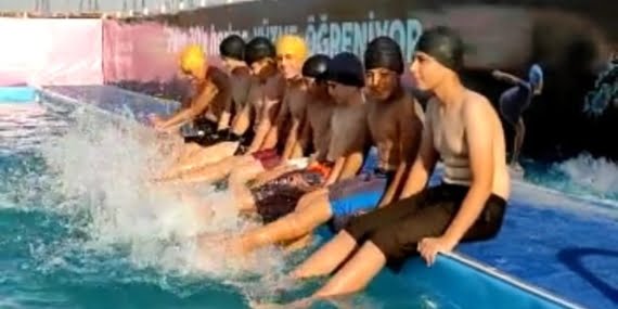 Hasankeyf’te çocuklar için yüzme havuzu