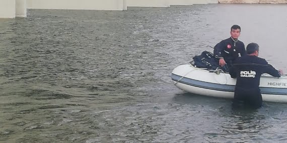 Bir Kişi Kantar Köprüsünden Atlayarak İntihar Etti