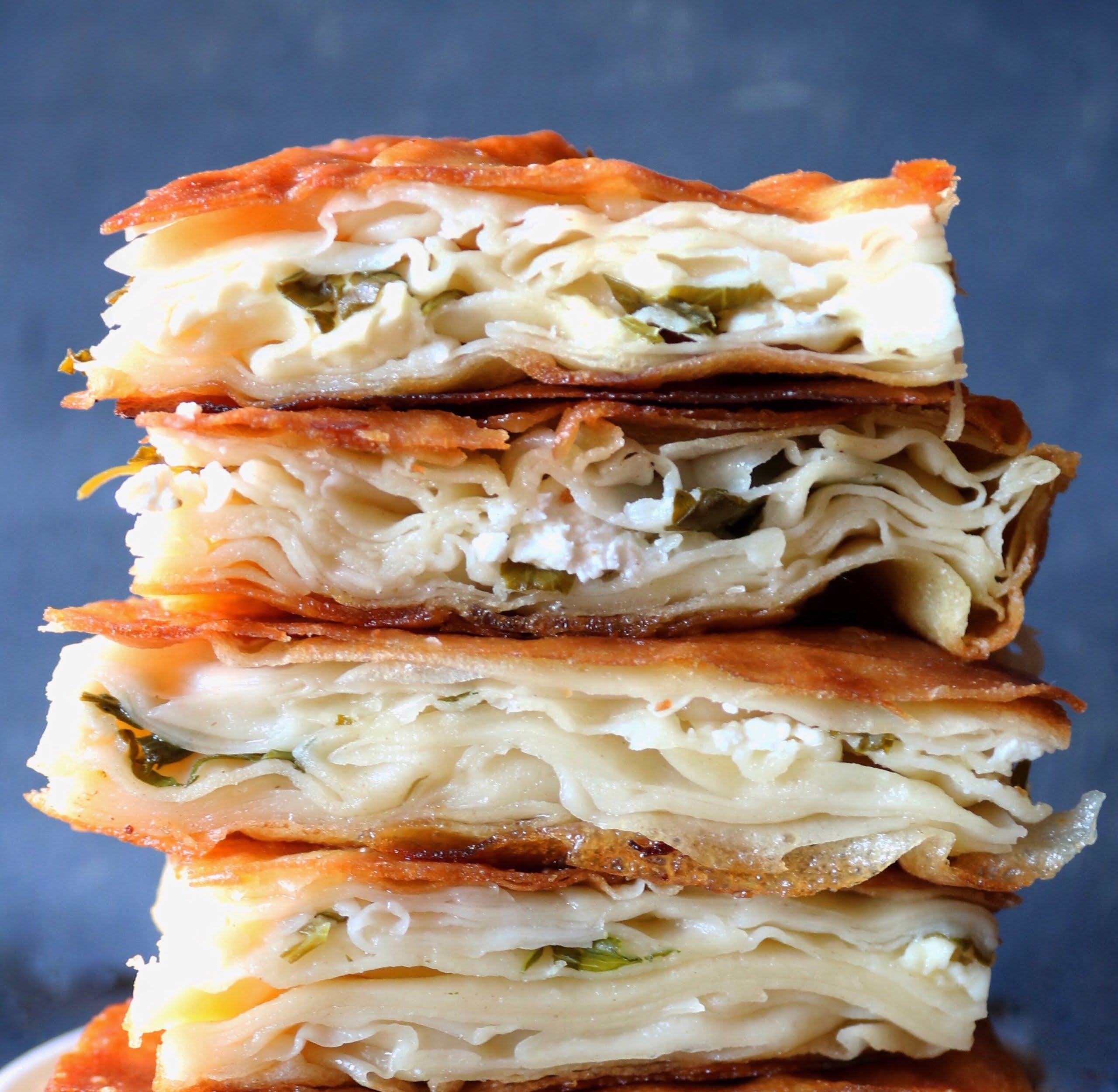 Nanê Heft Qet (Yedi Katlı Ekmek-Börek)