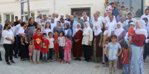 HDP ‘susuz’ köyleri ziyaret etti