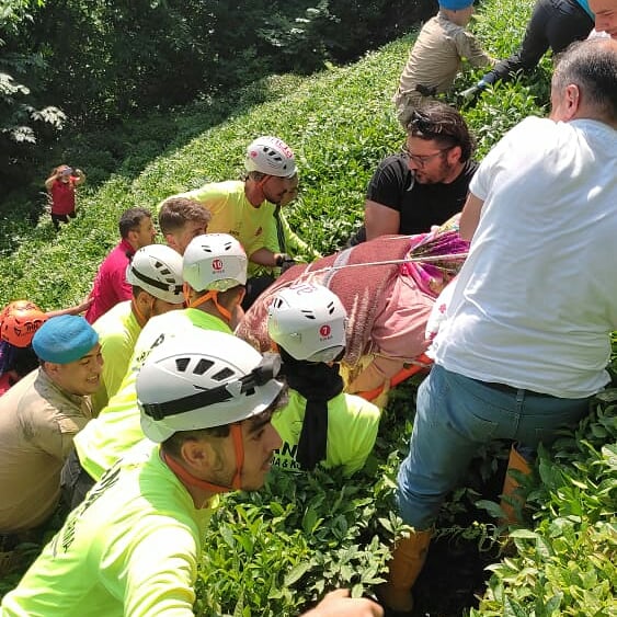 Rize'deki sel felaketinde arama kurtarma çalışmalarına Batman'dan destek
