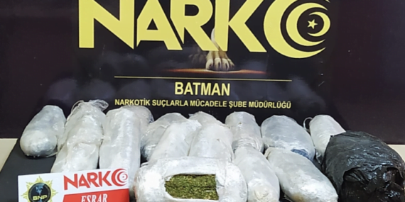 Batman’da uyuşturucu ticareti yapan 3 kişi gözaltına alındı: 1 kişi tutuklandı