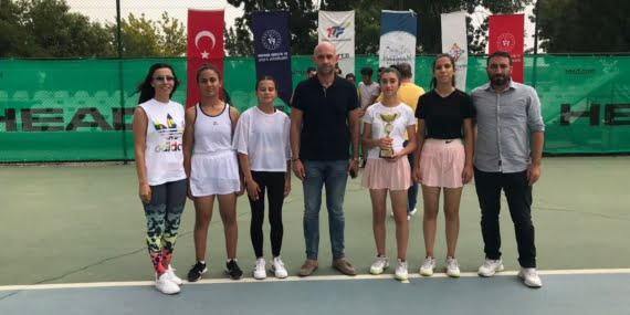 1955 Batman Belediyespor kadın takımı finale kaldı