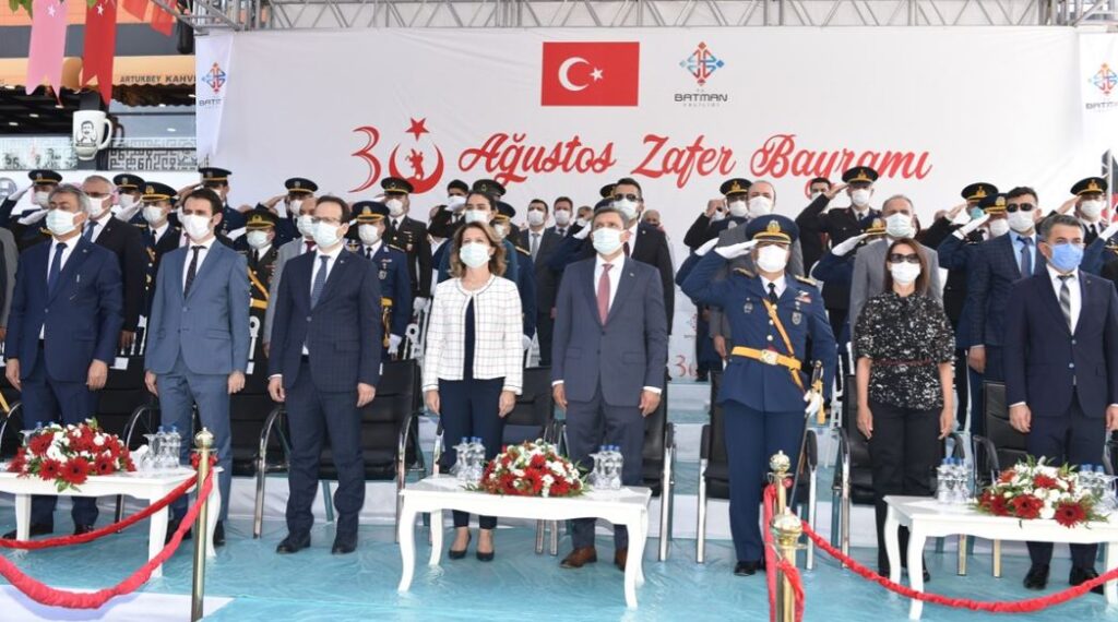 Batman'da 30 Ağustos Zafer Bayramı kutlandı