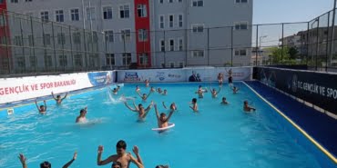 ÖNCE EĞİTİM SONRA YÜZME 3