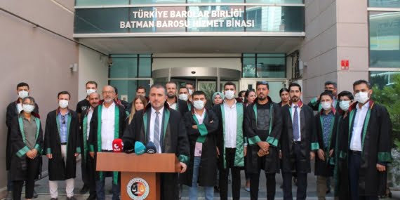 Batman Barosu, adli yıl açılışı nedeniyle basın açıklaması düzenledi
