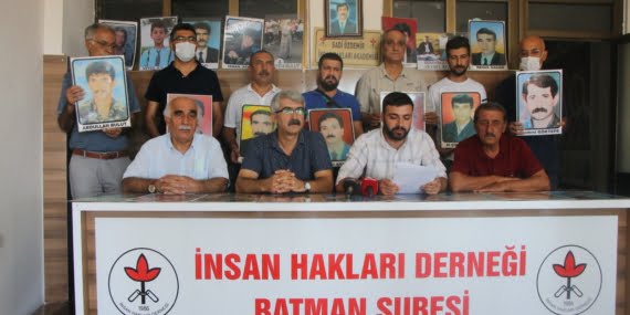 Batman’da kayıp yakınları 494. haftada kayıplarını sordu