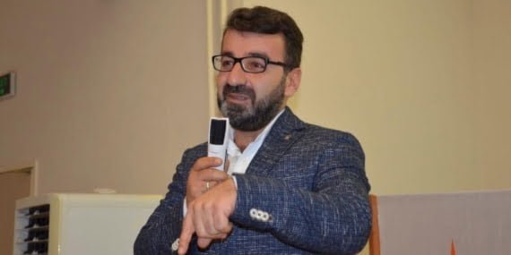 AK Parti İl Başkanı Gür, Edremit Belediyesine tepki gösterdi