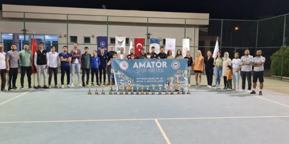 Batman’da kort tenisi turnuvası yapıldı