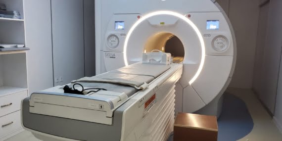 Batman Eğitim ve Araştırma Hastanesine MR ve tomografi cihazı kuruldu