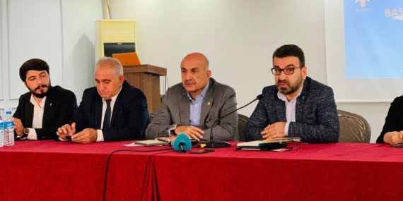 AK Parti Batman basın ile bir araya geldi