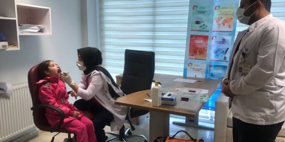 Çocuklara ağız ve diş sağlığı kontrolü