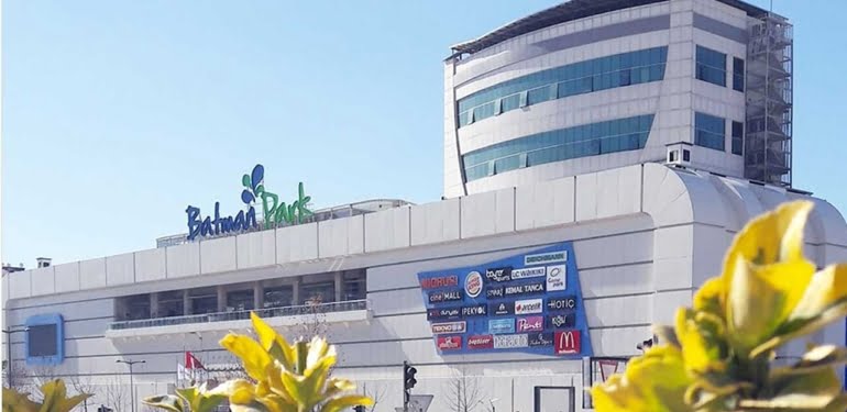 batman-park-avm-satiliyor-1280x720