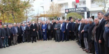 bekira-asireti-mensuplari-dugunlerde-israfin-onune-g