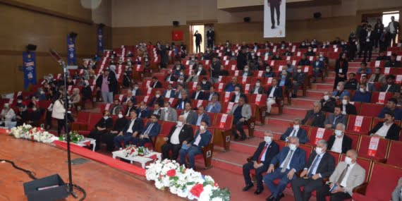 AK Parti Batman’da ‘Teşkilat Akademisi’ programı düzenledi
