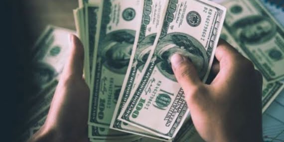 Dolar rekora doğru gidiyor