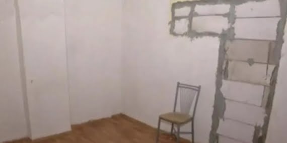 Komşu komşunun odasını çalmış!