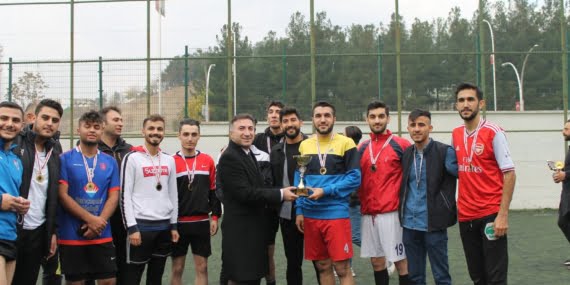 Öğrenciler arası futbol turnuvasının finali gerçekleştirildi