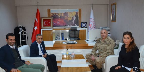 Alay komutanı Albay Başkaya Gençlik Müdürü’nü ziyaret etti