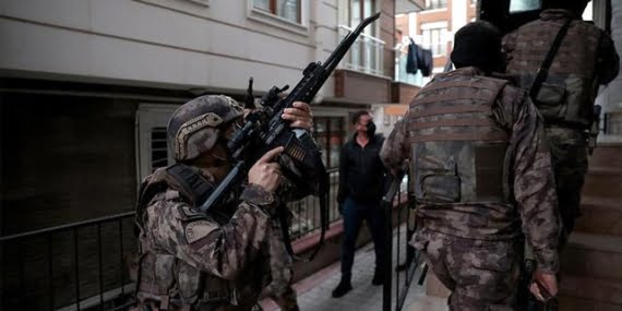 Batman’da silahlı uyuşturucu çetesine büyük baskın