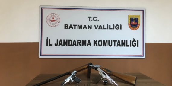 Gercüş’te silah kaçakçısına baskın