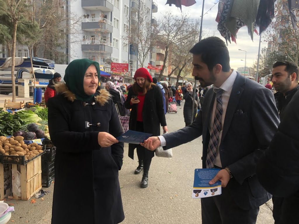 'Pazarda esnafımız aldığını yerine koyamıyor'