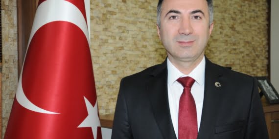 Rektör Demir TRT Gap radyosundan seslendi: Hedefimiz Batman ilinin enerji potansiyelini ön plana çıkarmak