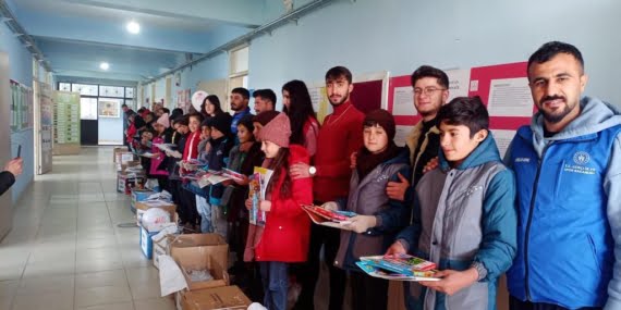 Gençlerden Tekağaç köyünde etkinlik