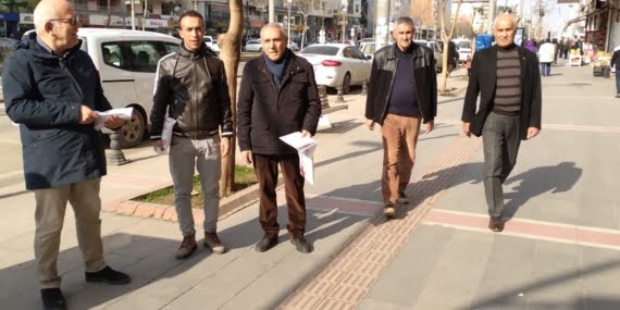 Batman’da PAK’tan Kürtçe seçmeli ders için broşür dağıtımı