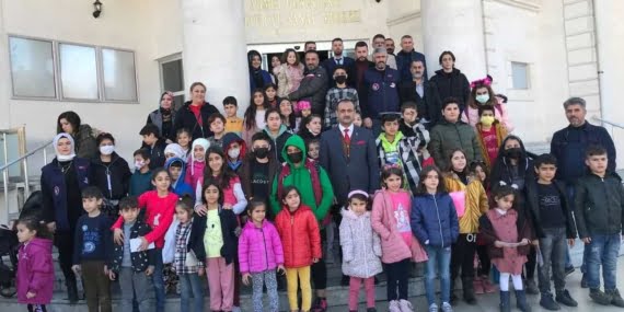 Yetimler ile anlamlı 14 Şubat kutlaması