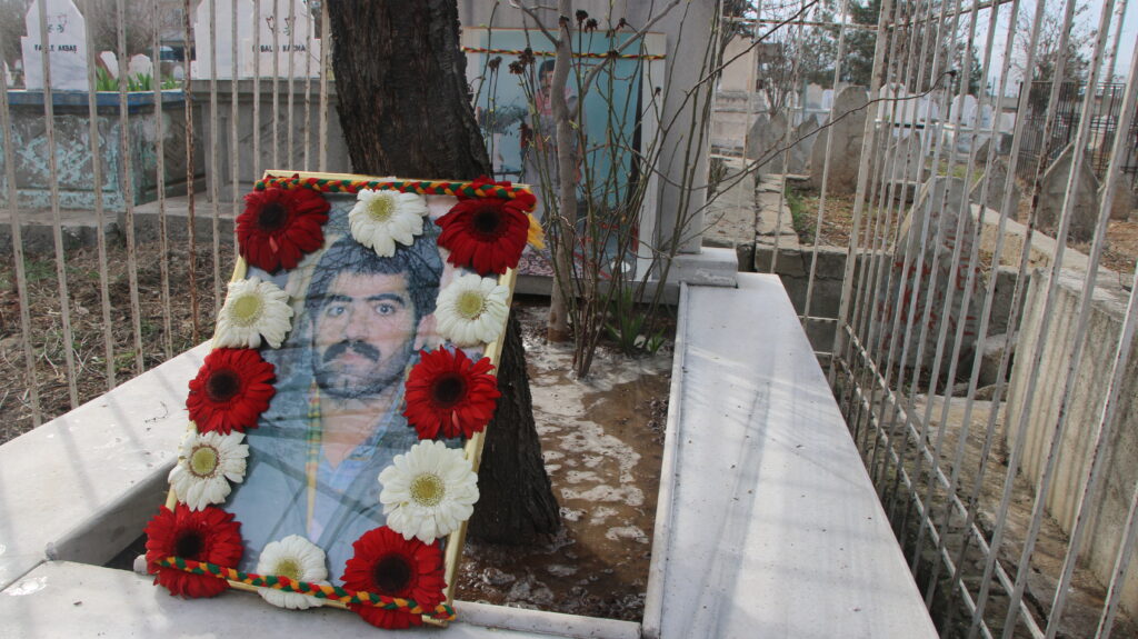Gazeteci Cengiz Altun mezarı başında anıldı