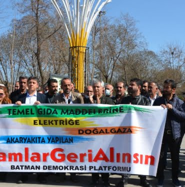 batman demokrasi bileşen