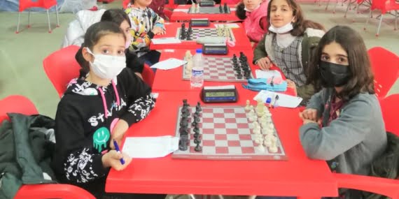 Batman’da 222 çocuk arasında düzenlenen satranç turnuvası düzenlendi