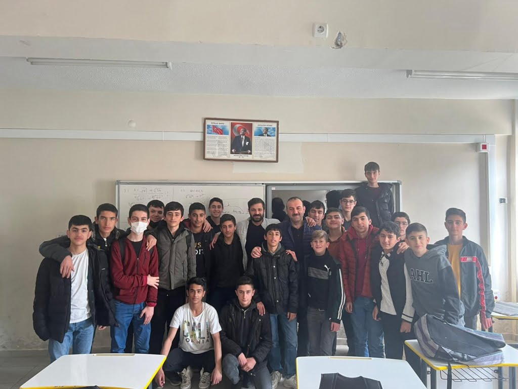 Gazetemizden Batman'ın başarı ile anılan lisesine ziyaret