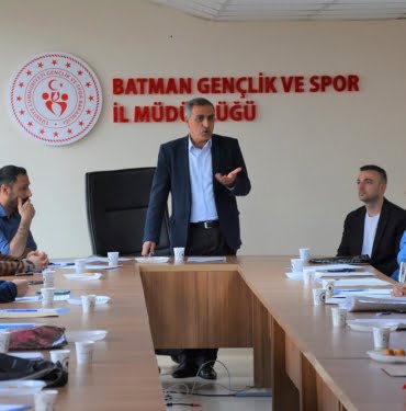 YILDIZLAR FUTBOL TOPLANTISI 1