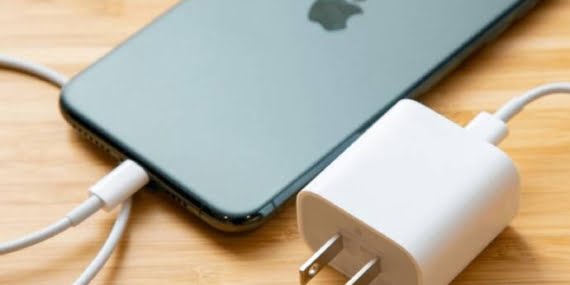 Apple’ın iPhone kutularından şarj aletini çıkararak elde ettiği kar, 2 Çanakkale Köprüsü ediyor