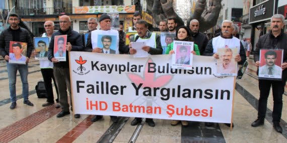 Kayıp yakınları 520. haftada da Gülistan Caddesinde kayıplarını sordu