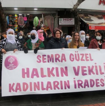 photo5834763808520911180