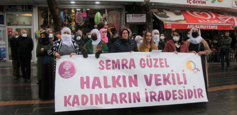 photo5834763808520911180