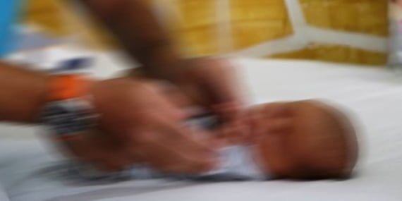 1,5 yaşındaki bebeğe cinsel istismarda bulunduğu gerekçesiyle bir kişi tutuklandı