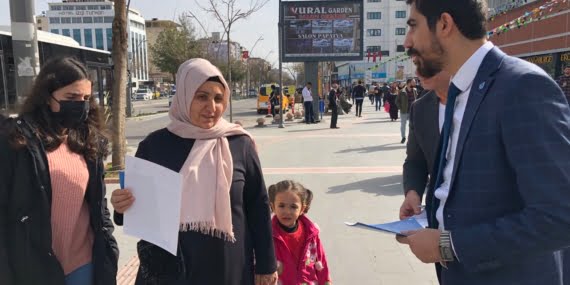 DEVA kurduğu stant ile Batmanlılar ile bir araya geldi