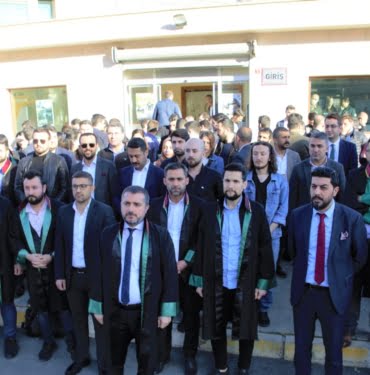 btm-14-04-2022-avukat-saldiri-yarali1