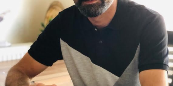 Hüseyin Akıl kimdir?