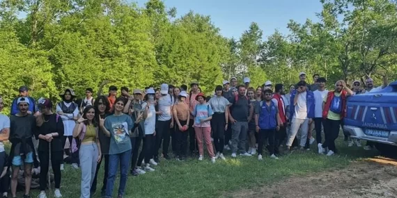 Kırklareli’nde ormanda kaybolan 100 üniversite oyuncusu bulundu