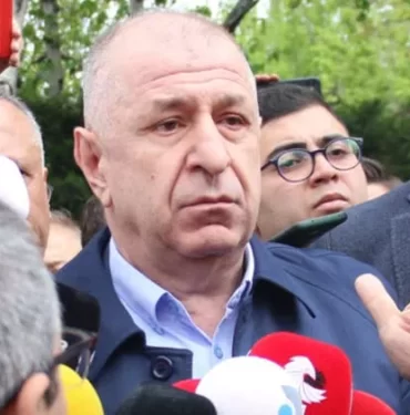 627500f34e3fe101b449ca4e