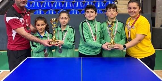 Batmanlı öğrencilerden masa tenisinde Türkiye dereceleri
