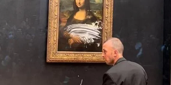 Mona Lisa tablosuna pastalı saldırı
