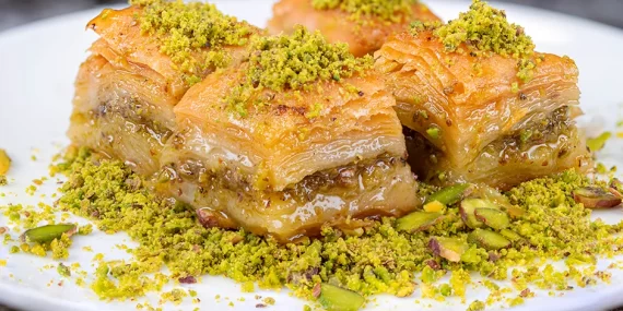 Bayramda her ikrama ‘evet’ demeyin