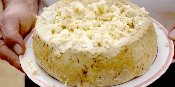 ‘Dünyanın en tehlikeli peyniri’ni satmanın cezası 60 bin dolar