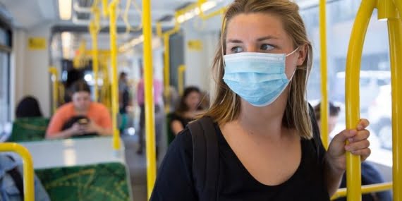 Toplu taşımada maske zorunluluğu kalktı